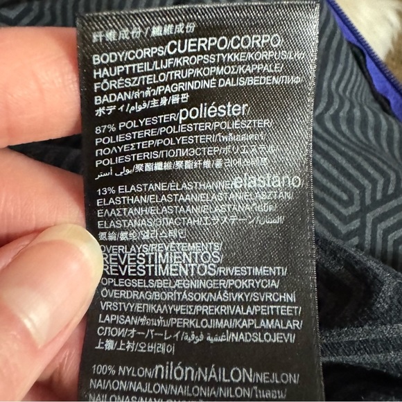 Under Armour ColdGear Infrared Jacket Women’s Size Small - Picture 11 of 11